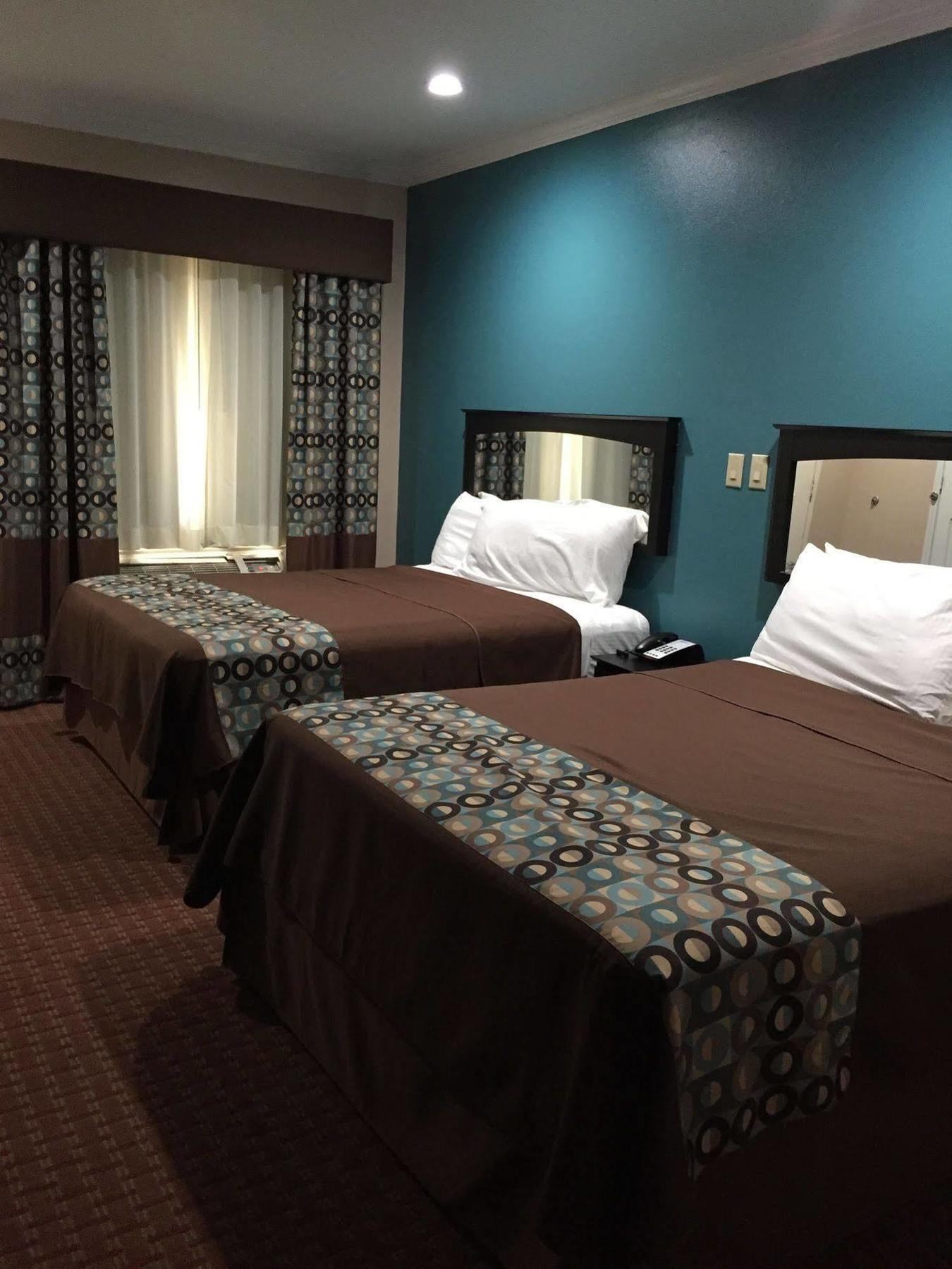 Scottish Inns & Suites Timber Creek, Houston, Tx Barker Экстерьер фото